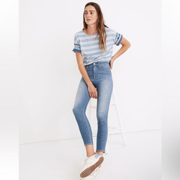 Madewell 10" High-Rise Skinny Crop Jeans in Welling Wash Summerweight Edition 27 - Picture 1 of 15